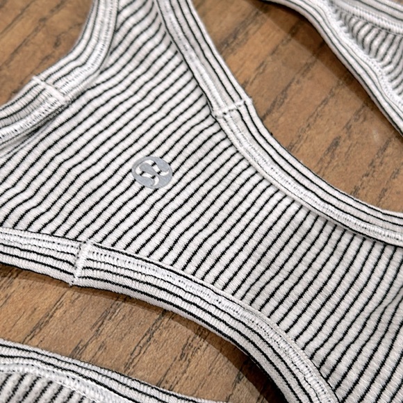 Lululemon Swiftly Tech Racerback White Black Stripe tank top S/M - Picture 9 of 10